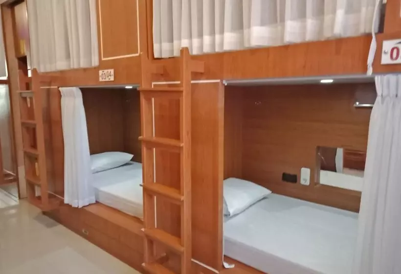 Bogor Cabin Inn   Hostel