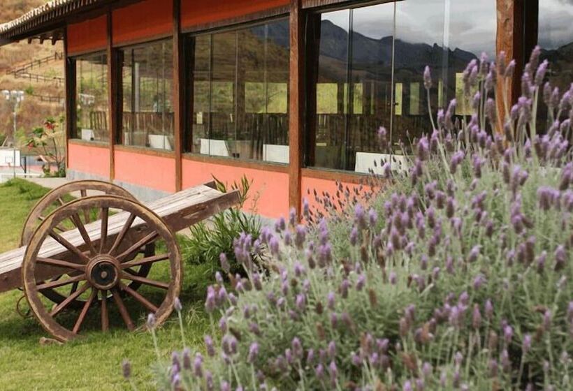 호텔 Fazenda Jecava