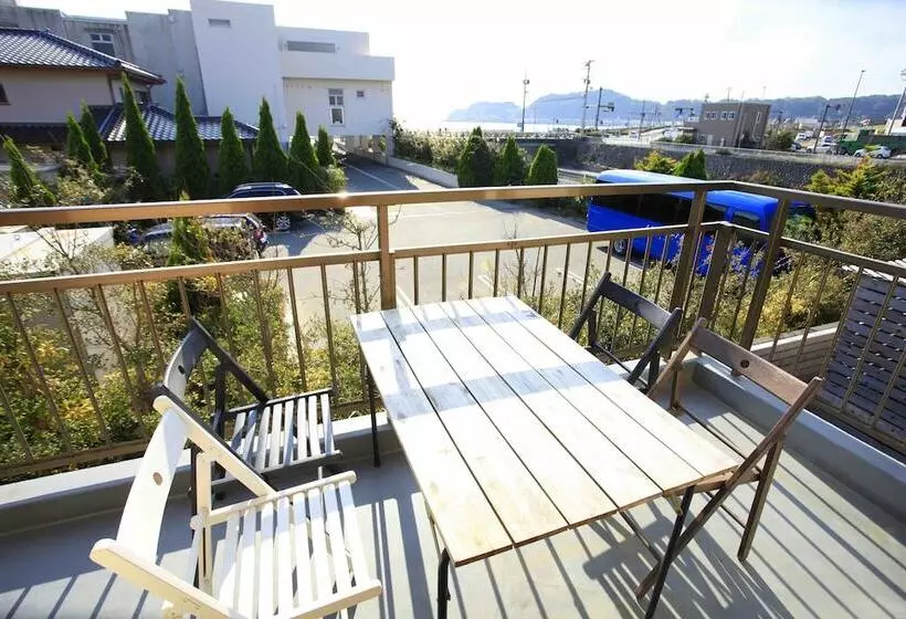 Hotelli 一棟貸しの海宿 Kamakura Sun&breeze