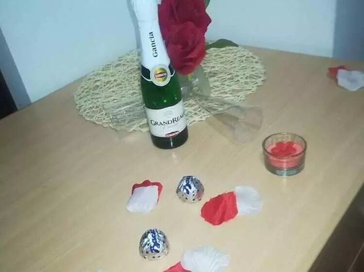 Maaseutuhotelli Agriturismo Castanito