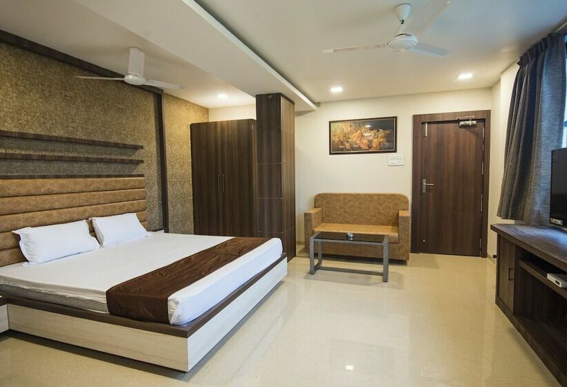 Hotel Sudharsan Residency