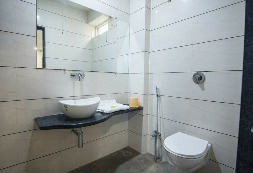 Hotel Sudharsan Residency