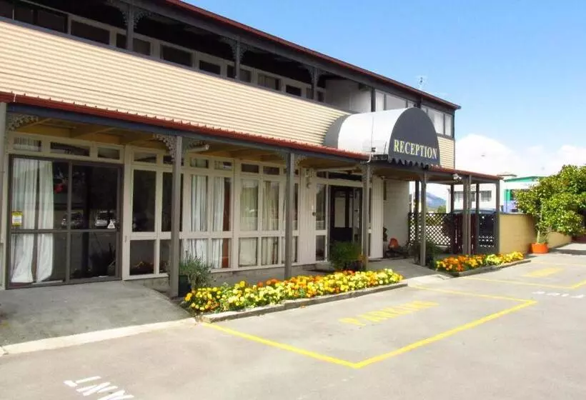 Motelli Blenheim Road Motor Lodge