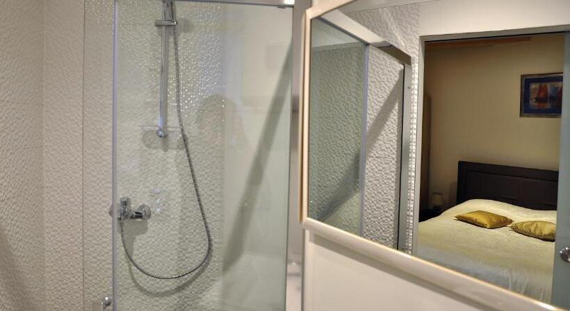 Majatalo Villa Stagnja