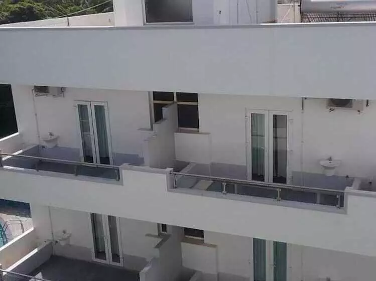 ペンション Quiet Home