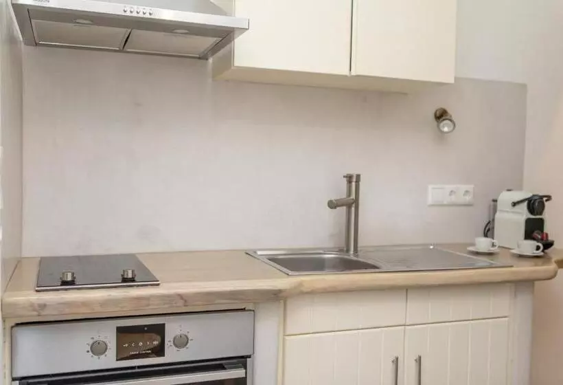 Thea Suites Naxos