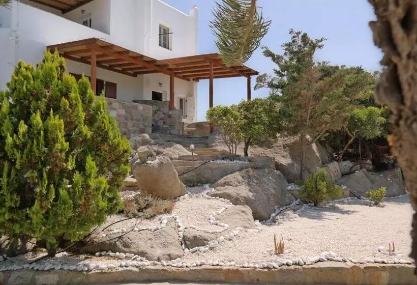 Thea Suites Naxos