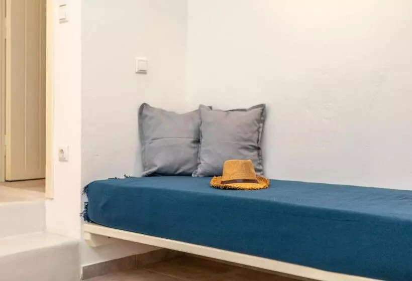 Thea Suites Naxos