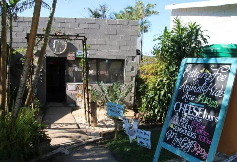 Hotelli Cheese Farm & Lodge