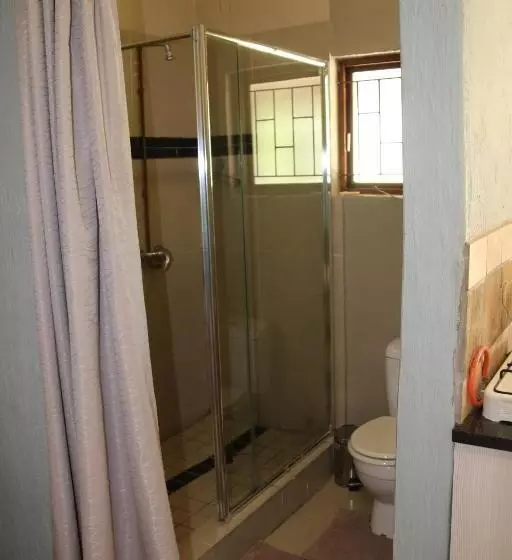 Hotelli Cheese Farm & Lodge