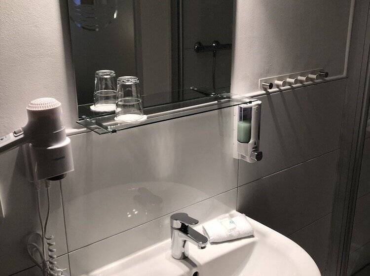 호텔 Gasthaus Zum Schwan