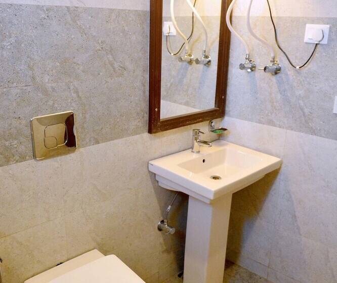 בית מלון כפרי Kishna Palace