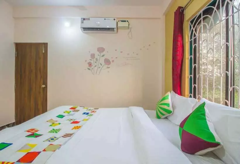 ペンション Oyo 19350 Home Spacious 1bhk Candolim