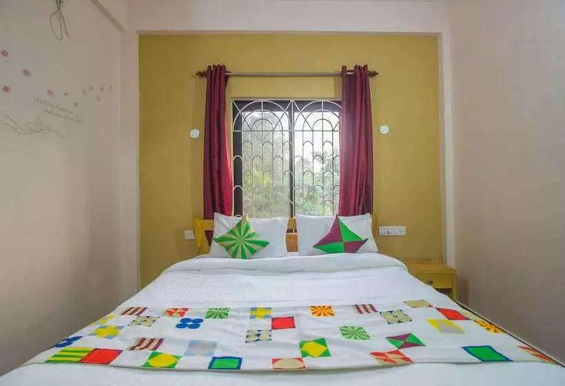 ペンション Oyo 19350 Home Spacious 1bhk Candolim