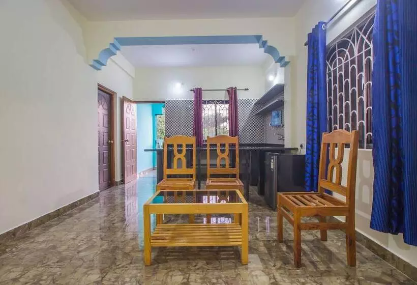 ペンション Oyo 19350 Home Spacious 1bhk Candolim