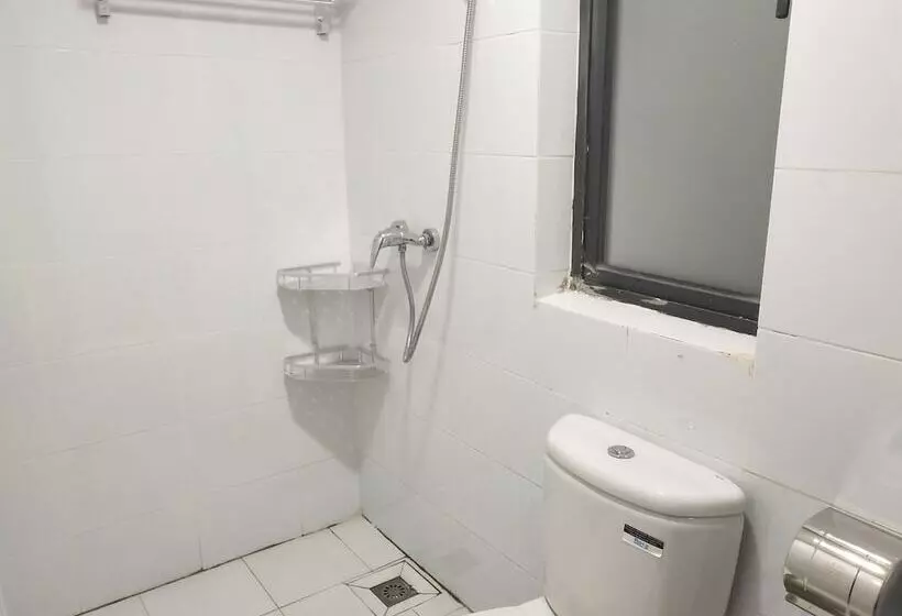 Gemmed Apartment
