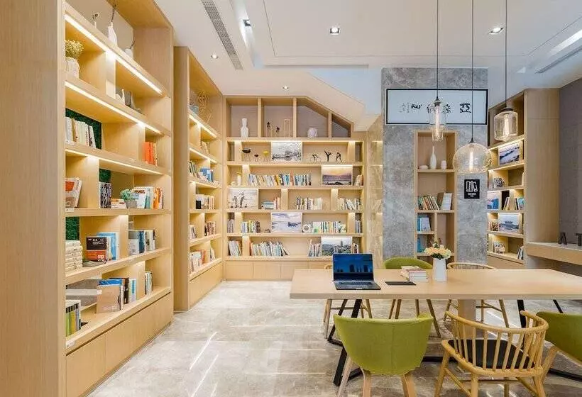 Atour Hotel Xiasha Hangzhou