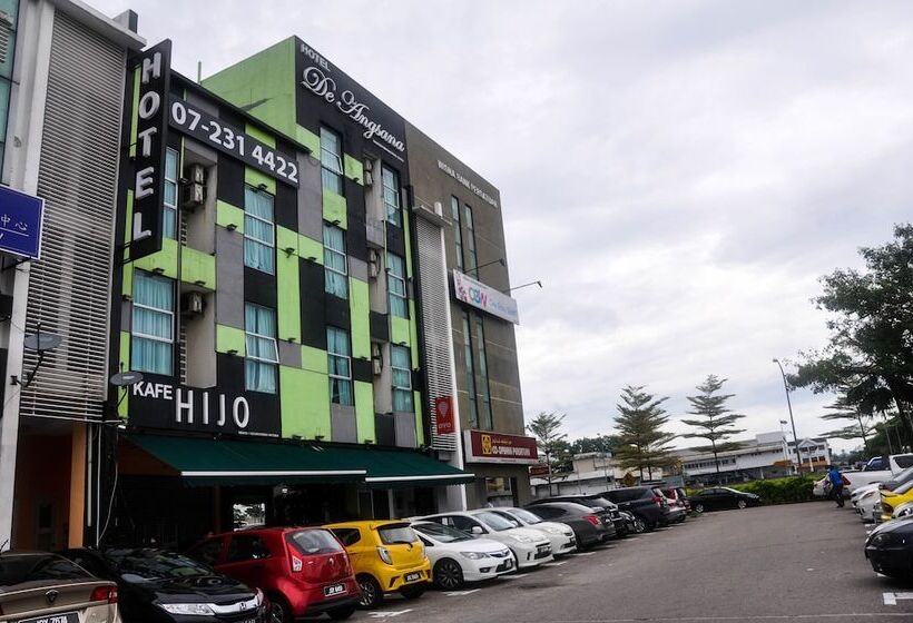 בית מלון כפרי De Angsana Johor Bahru