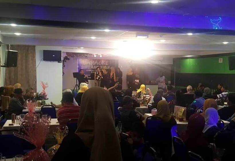 בית מלון כפרי De Angsana Johor Bahru