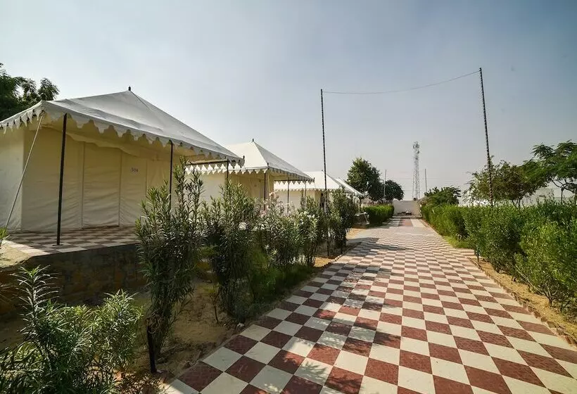 ホテル Kf Resorts By Oyo Rooms