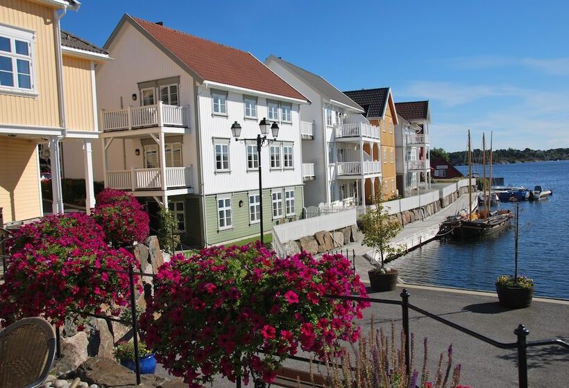 Отель Lyngørporten