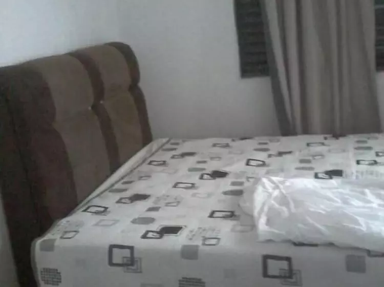 Hotelli Vila Tibério