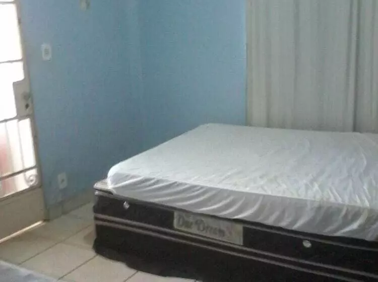 Hotelli Vila Tibério