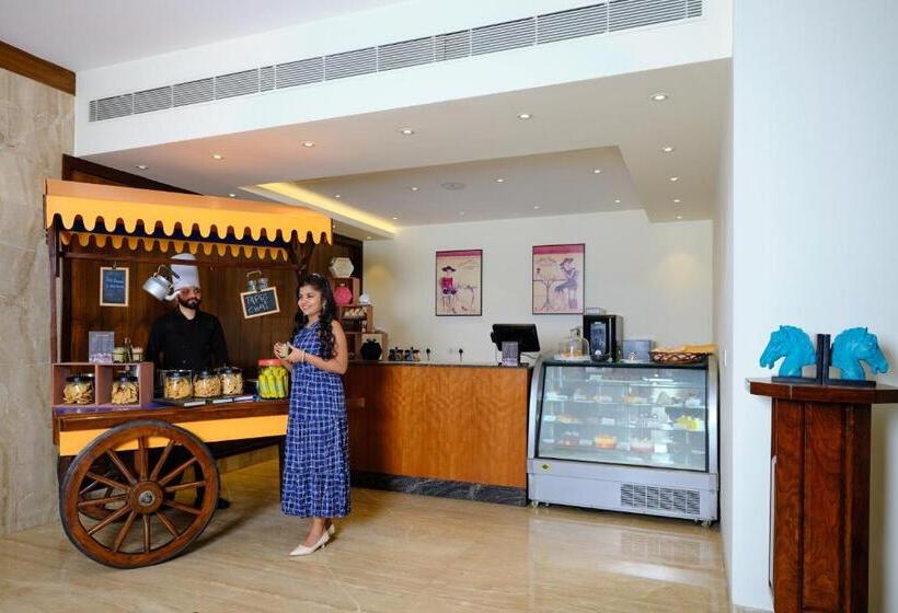 هتل Zone By The Park, Jammu