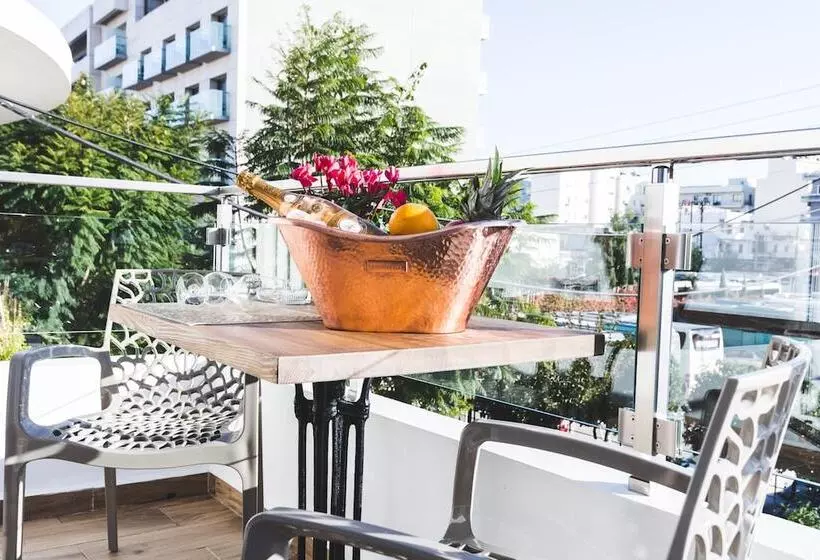 ペンション Dome Rooms Downtown