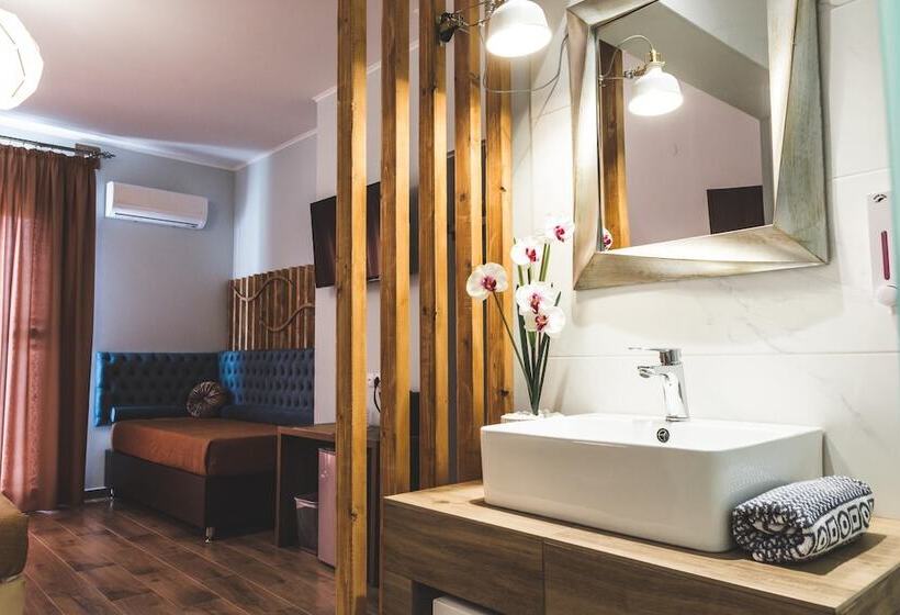 بنسيون Dome Rooms Downtown