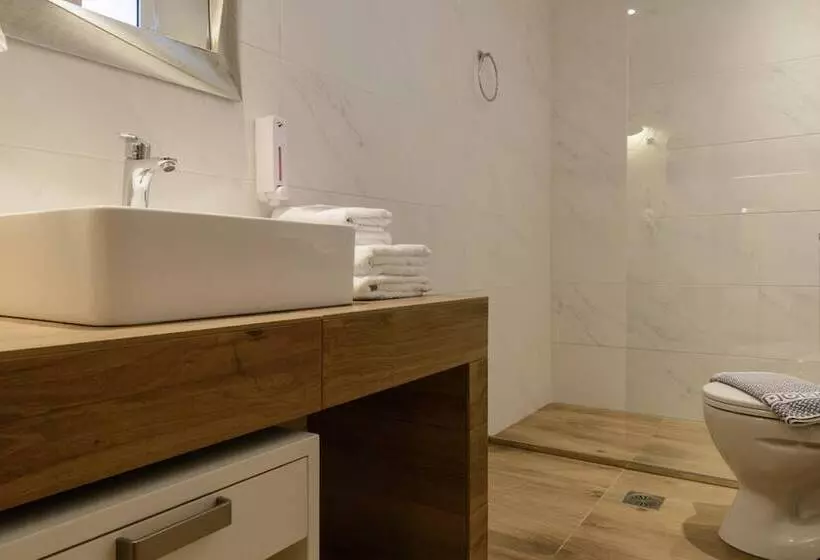 ペンション Dome Rooms Downtown