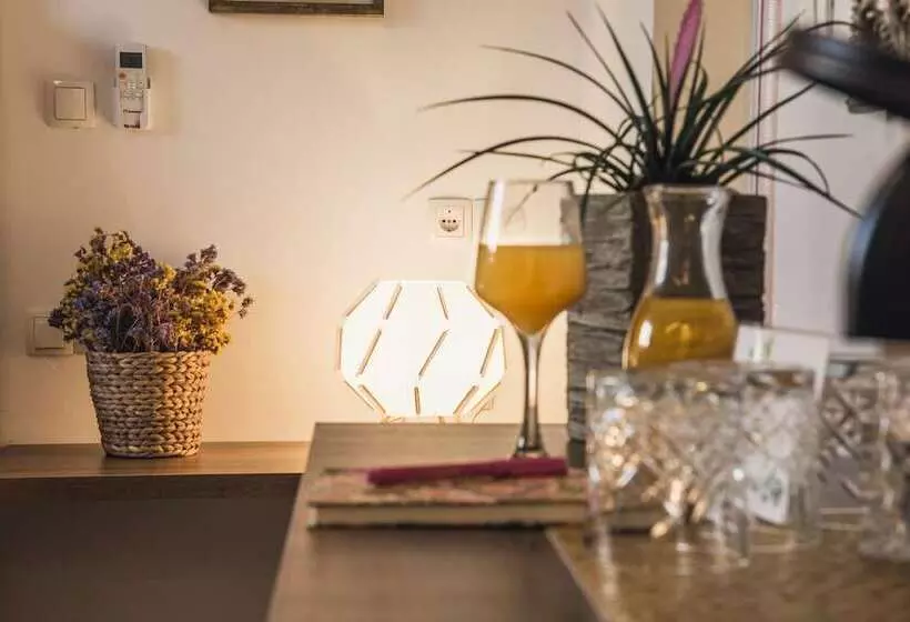 ペンション Dome Rooms Downtown