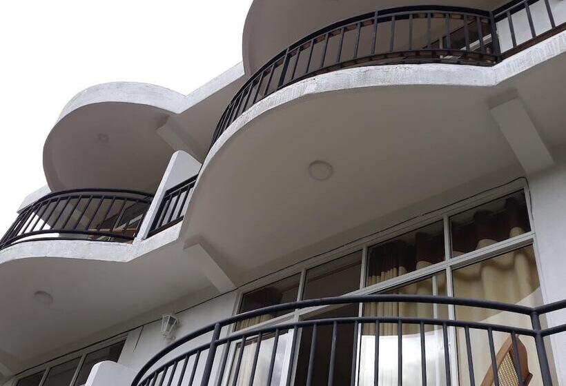 پانسیون Lilly Guest Inn