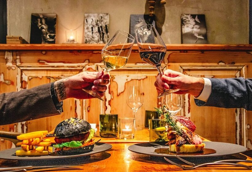 호텔 Four Elements