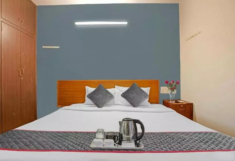 ホテル Super Townhouse Orchid Sankrish Near Balaji Dental College
