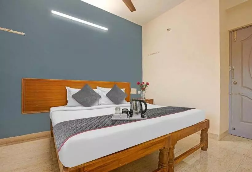 ホテル Super Townhouse Orchid Sankrish Near Balaji Dental College