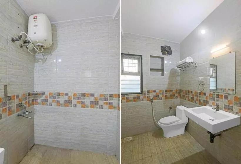 ホテル Super Townhouse Orchid Sankrish Near Balaji Dental College