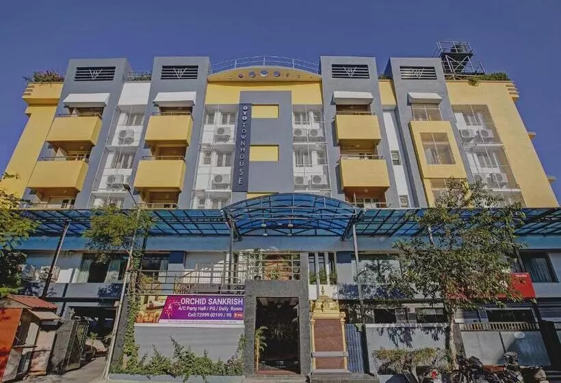 ホテル Super Townhouse Orchid Sankrish Near Balaji Dental College