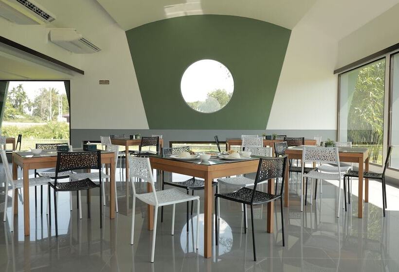 هتل Popular Kyaik Hto