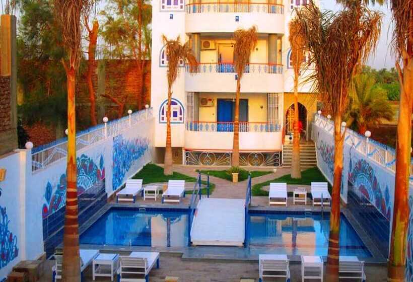 Moon Valley Apartments