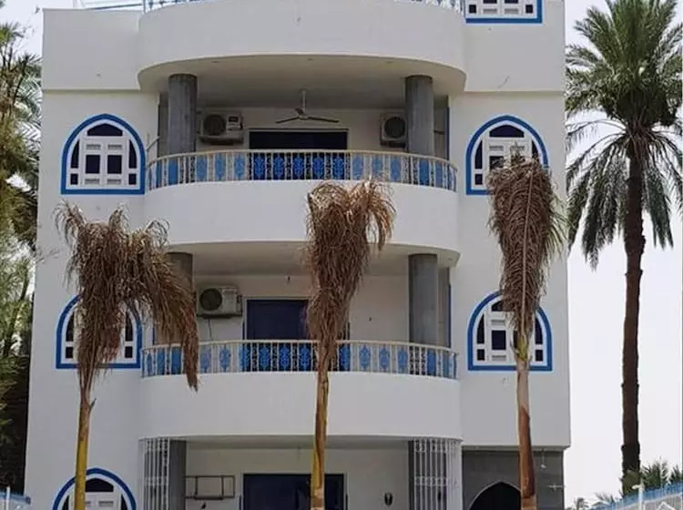 Moon Valley Apartments
