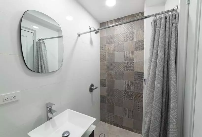 پانسیون Andalucia Guest House