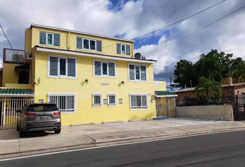 پانسیون Andalucia Guest House