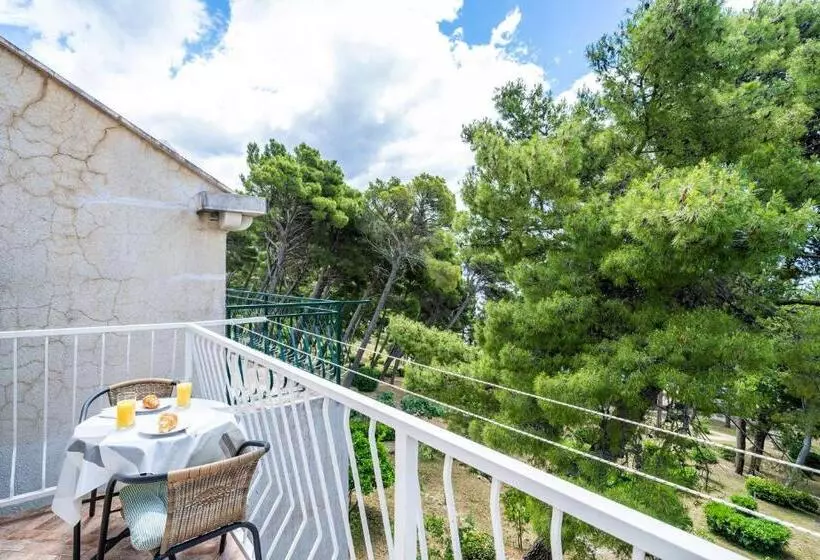 Majatalo Apartment & Rooms Papa