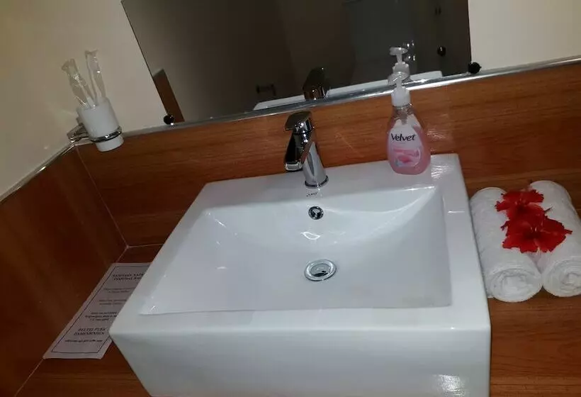 Aamiaismajoitus (B&B) Sigiri Hibiscus Villa