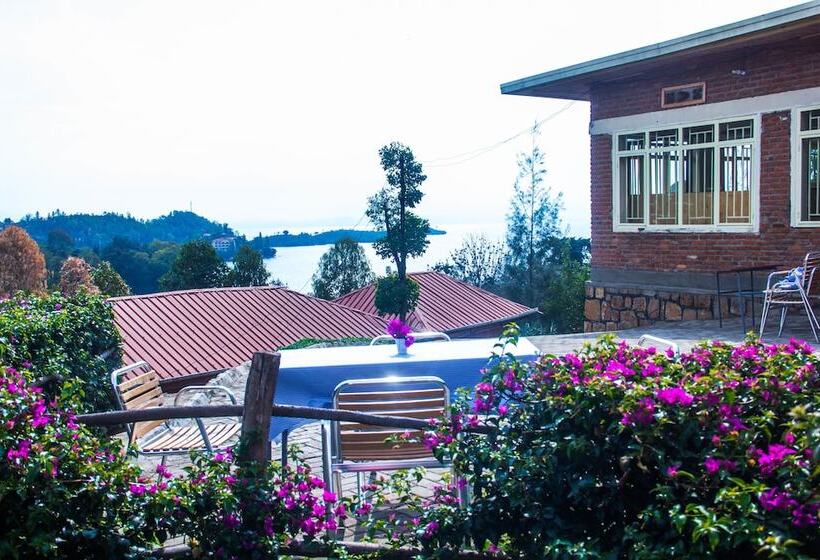 هتل Rebero Kivu Resort