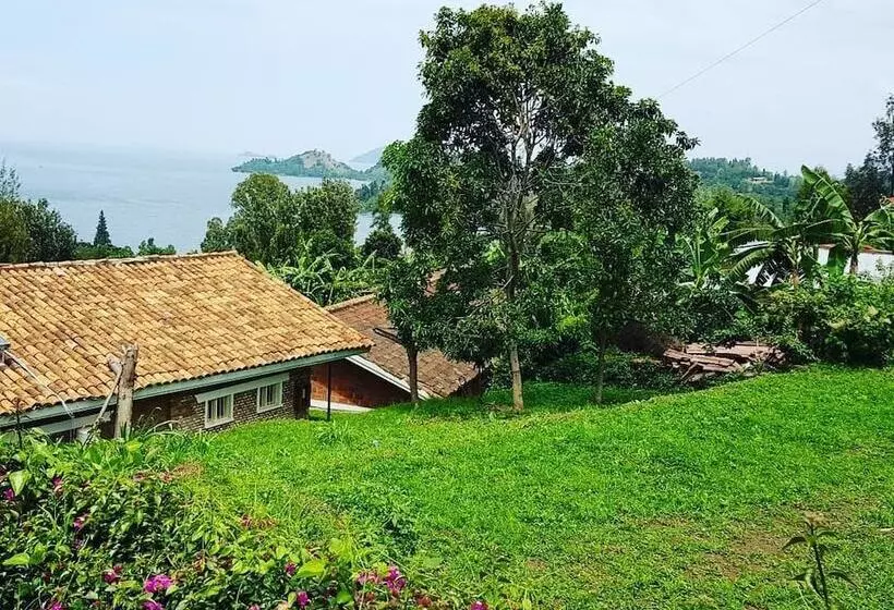 هتل Rebero Kivu Resort