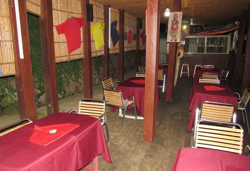 هتل Rebero Kivu Resort