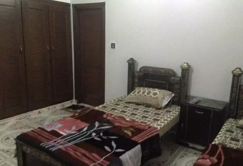 هتل Tulip Guest House