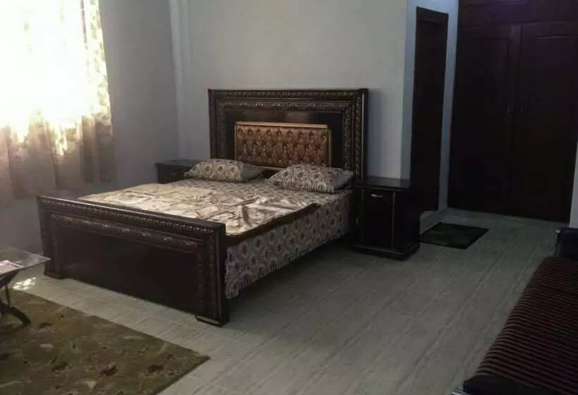 هتل Tulip Guest House